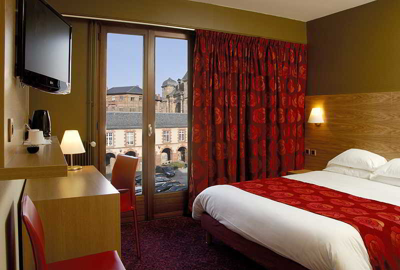 Hotel Tour Maje Родез Екстериор снимка